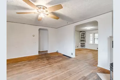 3705 NE 152nd Ave, Portland, OR 97230 - Photo 7