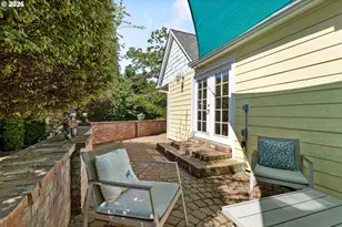 1562 NW Calkins Ave, Roseburg, OR 97471 - Photo 37