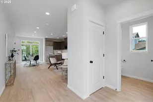 191 SE Acacia Dr, Gresham, OR 97080 - Photo 3