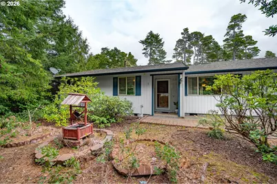 87803 Sandrift St, Florence, OR 97439 - Photo 3