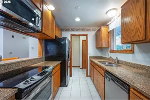 87803 Sandrift St, Florence, OR 97439 - Photo 9