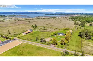 27725 Royal, Eugene, OR 97402 - Photo 43