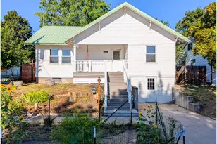 1610 Oak St, La Grande, OR 97850 - Photo 1