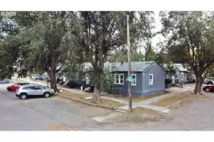 210 Jefferson St, Huntington, OR 97907 - Photo 1