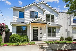 6517 SE Woodstock Blvd, Portland, OR 97206 - Photo 1