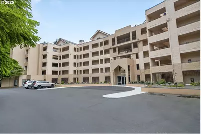 6625 W Burnside Rd #231, Portland, OR 97210 - Photo 1