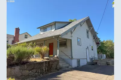 8761 SE Henderson St, Portland, OR 97266 - Photo 1