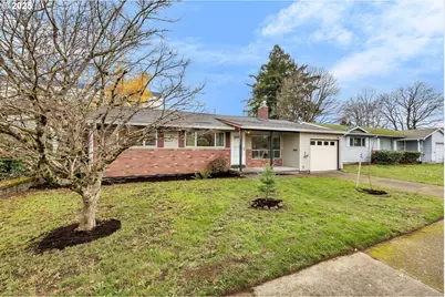 10416 NE Davis St, Portland, OR 97220 - Photo 1