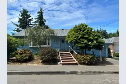 725 N 9th St, Coos Bay, OR 97420 - Photo 1
