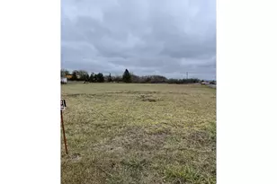 Monya Ln, Eugene, OR 97402 - Photo 1