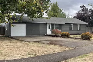 1207 Pleasant St, Springfield, OR 97477 - Photo 1
