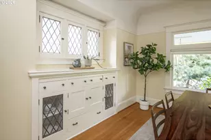 515 NE Floral Pl, Portland, OR 97232 - Photo 15