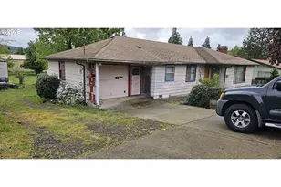 1731 NW Keasey St, Roseburg, OR 97471 - Photo 1