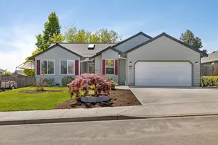 869 E 9th Ct, Lafayette, OR 97127 - Photo 1