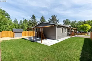 101 Sir Lancelot Dr, Castle Rock, WA 98611 - Photo 1