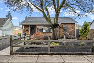 341 16th St, Springfield, OR 97477 - Photo 1