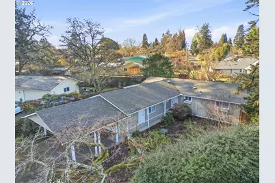 381 Marion Ln, Eugene, OR 97404 - Photo 1