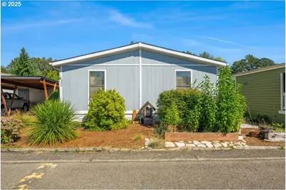 300 SW 7th Ave #302, Battle Ground, WA 98604 - Photo 1