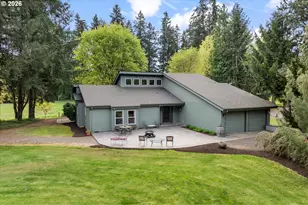 31200 SW Peach Cove Rd, West Linn, OR 97068 - Photo 1
