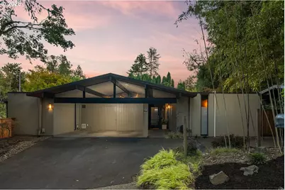 700 Pebble Beach Ct, Lake Oswego, OR 97034 - Photo 1