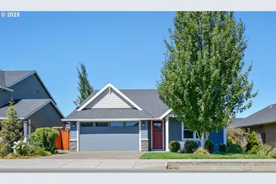 1652 SE Academy St, Dallas, OR 97338 - Photo 1