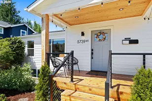 5739 SE Woodward St, Portland, OR 97206 - Photo 1