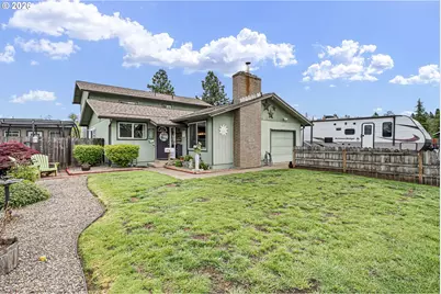 1700 E Grover Ave, Cottage Grove, OR 97424 - Photo 1