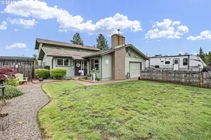 1700 E Grover Ave, Cottage Grove, OR 97424 - Photo 1