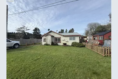 115 N 5th St, Lakeside, OR 97449 - Photo 1
