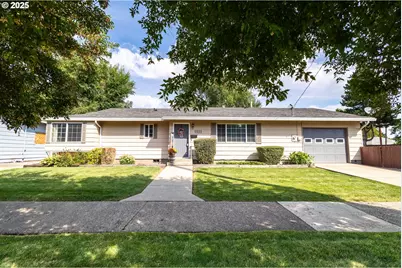 1111 W Ave, La Grande, OR 97850 - Photo 1