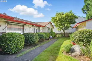 14996 SE Caruthers Ct, Portland, OR 97233 - Photo 1