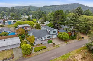 1064 S Front St, Rockaway Beach, OR 97136 - Photo 1