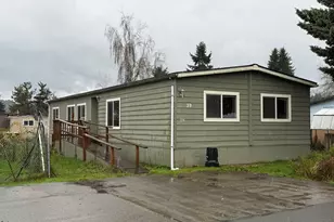 1530 Tamarack St, Sweet Home, OR 97386 - Photo 1
