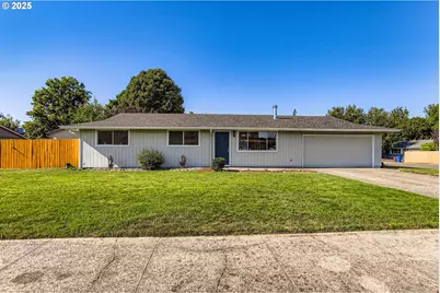 22609 NE Hancock St, Fairview, OR 97024 - Photo 1