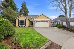 212 E Crestview Dr, Newberg, OR 97132 - Photo 1