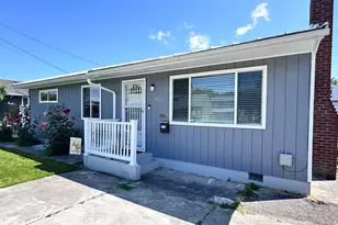 2036 30th Ave, Longview, WA 98632 - Photo 1