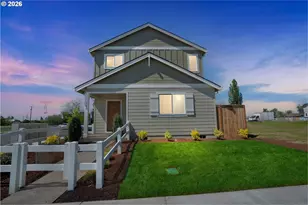 746 Merriott Ln, Woodburn, OR 97071 - Photo 1