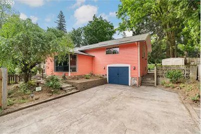 5010 SW Maplewood Rd, Portland, OR 97219 - Photo 1