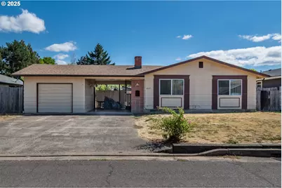2065 Bel Air Ct, Roseburg, OR 97471 - Photo 1