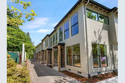 6011 NE 30th Ave #4, Portland, OR 97211 - Photo 1