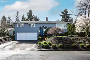 10339 SW 40th Ave, Portland, OR 97219 - Photo 1