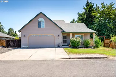 74 Sunday Dr, Creswell, OR 97426 - Photo 1