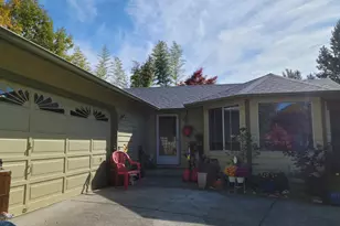 1523 NW Thompson Way, Grants Pass, OR 97526 - Photo 1