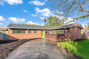 2437 NE 134th Pl, Portland, OR 97230 - Photo 1