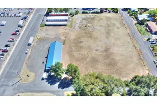 702 Myrtle St, The Dalles, OR 97058 - Photo 1