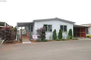 2901 E 2nd St, Newberg, OR 97132 - Photo 1