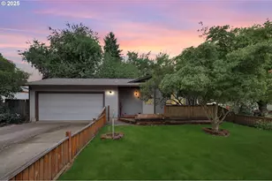 810 Birch St, Junction City, OR 97448 - Photo 1