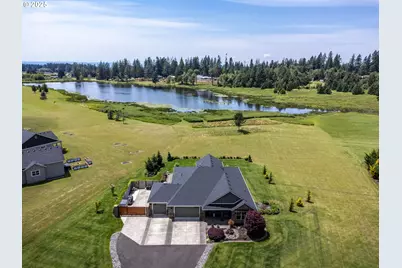 35600 NE 92nd Ct, La Center, WA 98629 - Photo 1