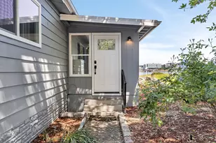 2201 N Menzies Dr, Portland, OR 97217 - Photo 5