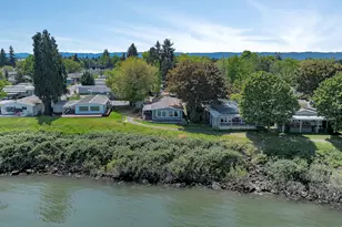 2201 N Menzies Dr, Portland, OR 97217 - Photo 3